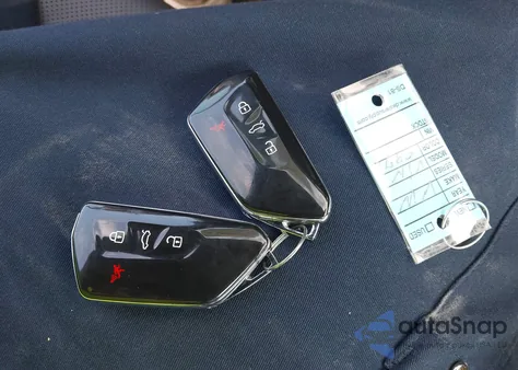 2025 Volkswagen Atlas Cross Sport 2.0T Se из США, поврежденный, VIN 1V2DE2CA8SC215371